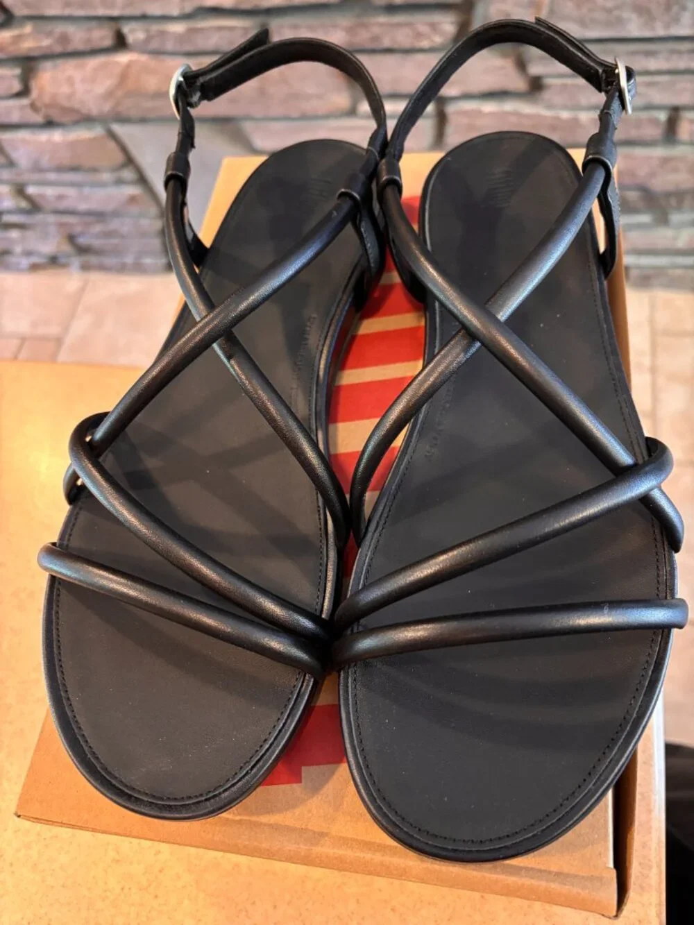 NWT FitFlop Gracie Leather Strappy Back-Strap Sandals